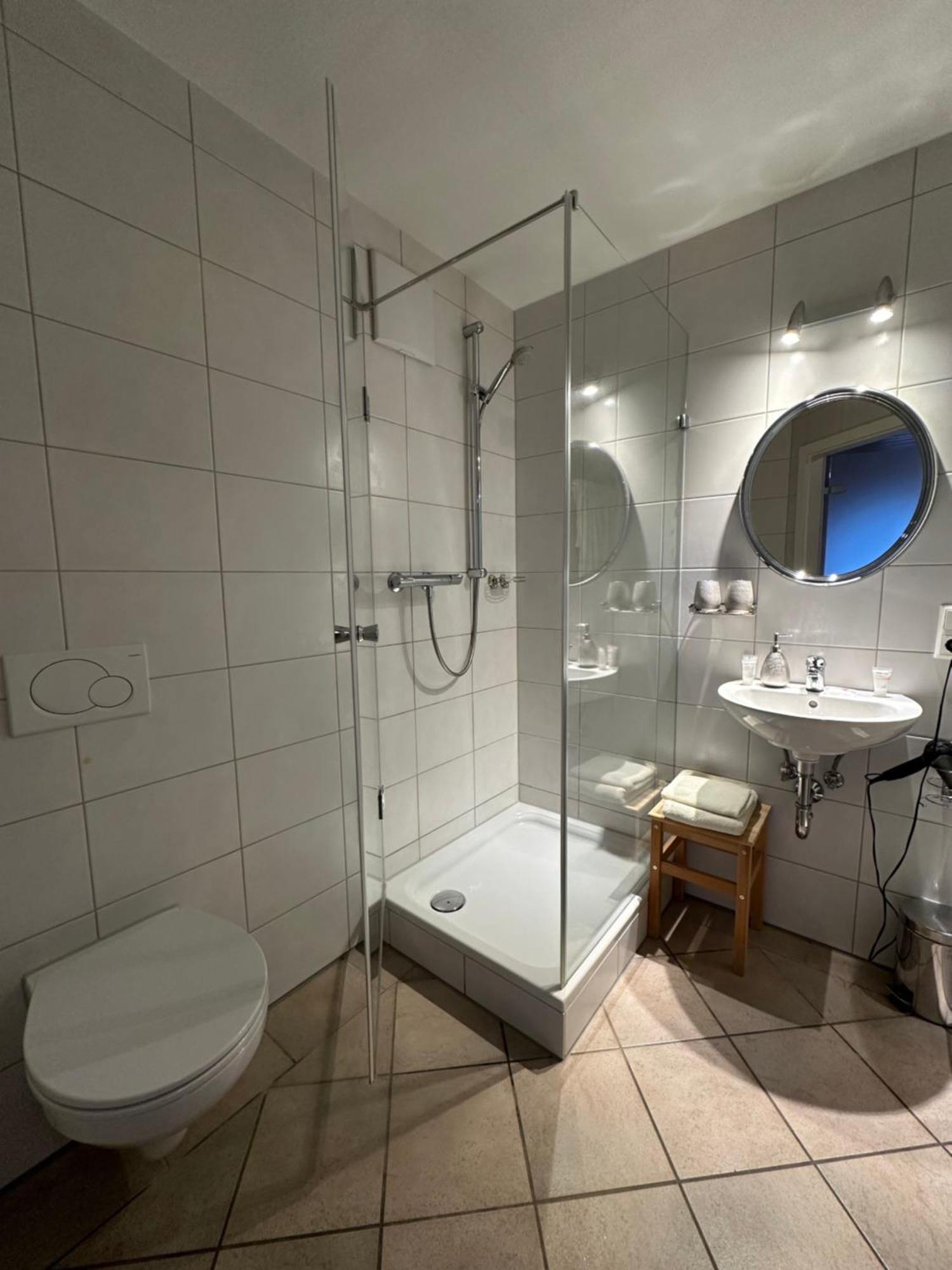 Pension Schramm Karlsruhe Extérieur photo