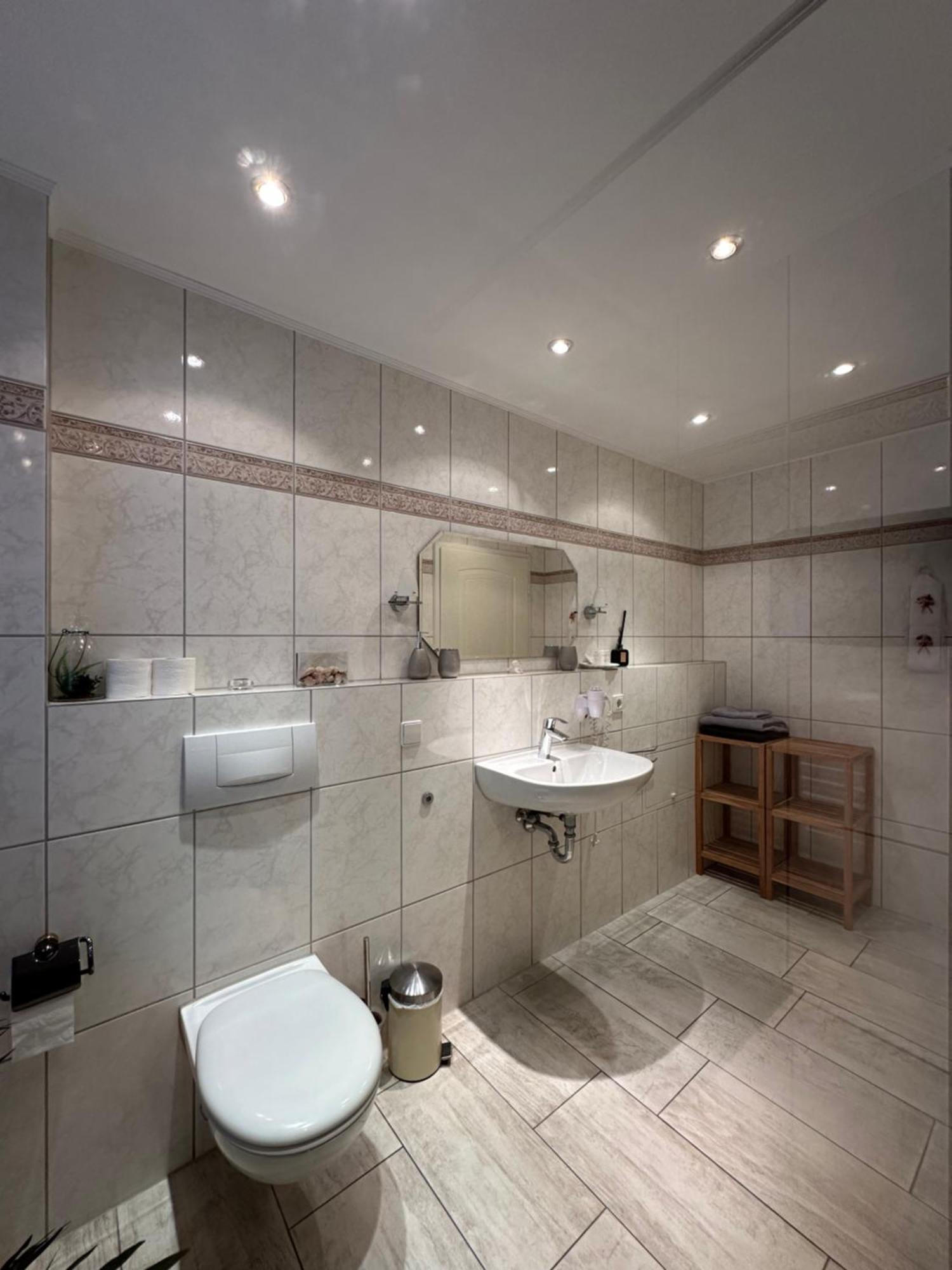 Pension Schramm Karlsruhe Extérieur photo