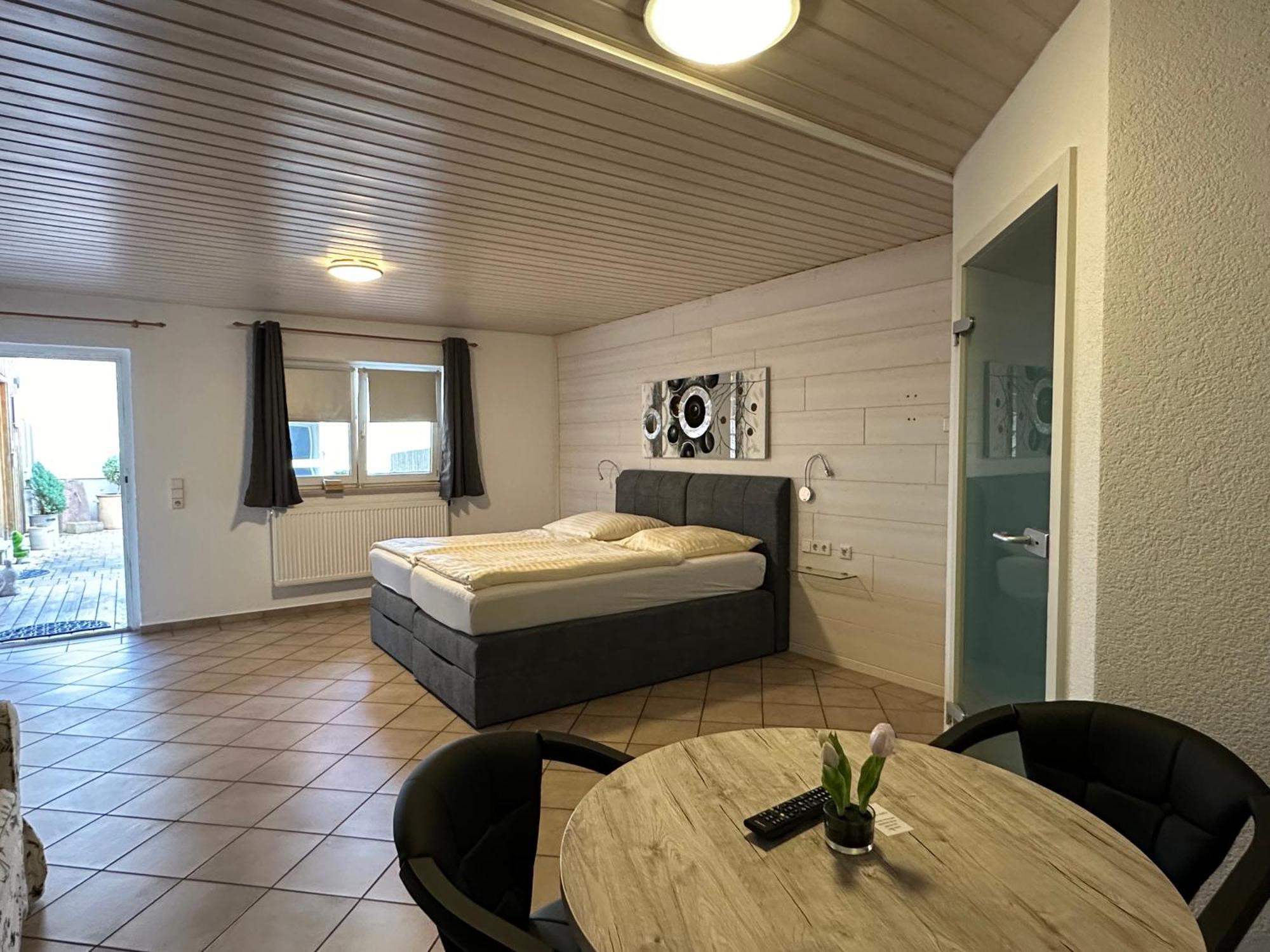 Pension Schramm Karlsruhe Extérieur photo